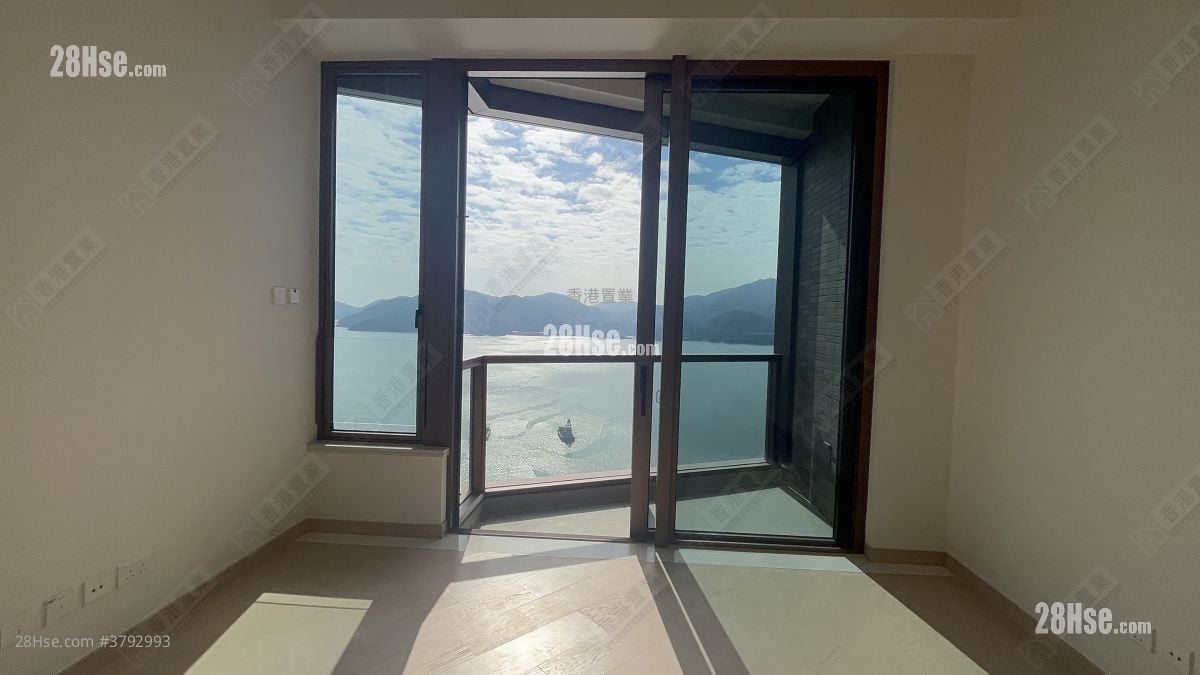 LP10 售盘 4 房 1,526 平方尺