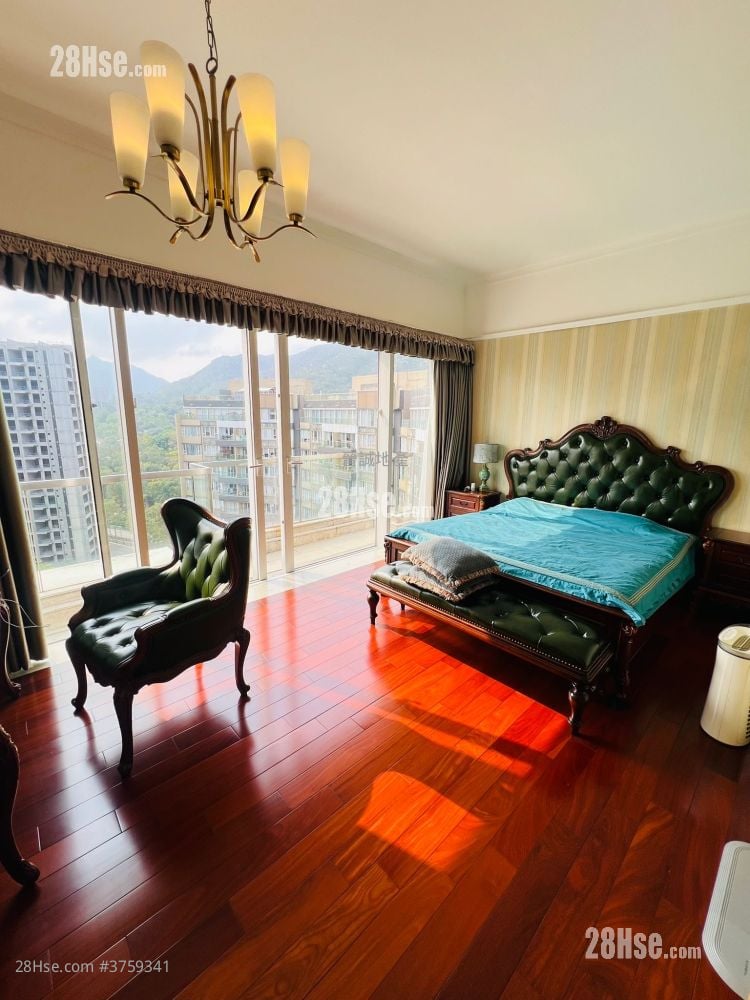 Avignon Sell 5+ Bedrooms , 4 Bathrooms 1,646 ft²