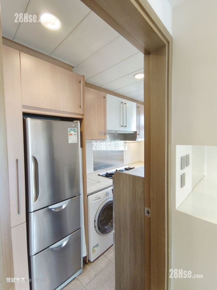 Bellagio Sell 2 Bedrooms , 1 Bathroom 575 ft²