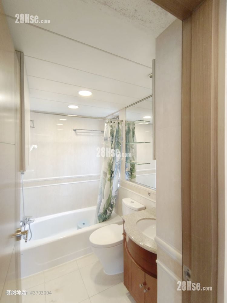 Bellagio Sell 2 Bedrooms , 1 Bathroom 575 ft²