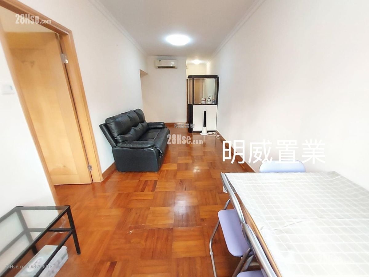 Champion House Sell 2 Bedrooms , 1 Bathroom 590 ft²