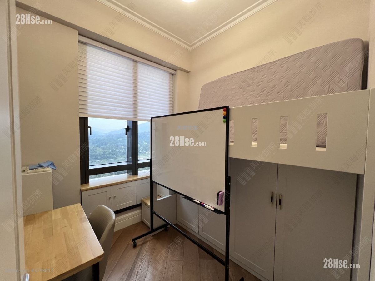 睡房 3: 高尔夫御苑 租盘 4 房 , 4 浴室 1,314 平方尺