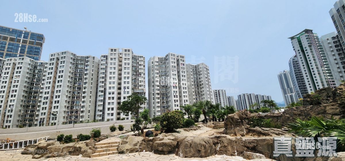 Kornhill Garden Sell 2 Bedrooms 484 ft²