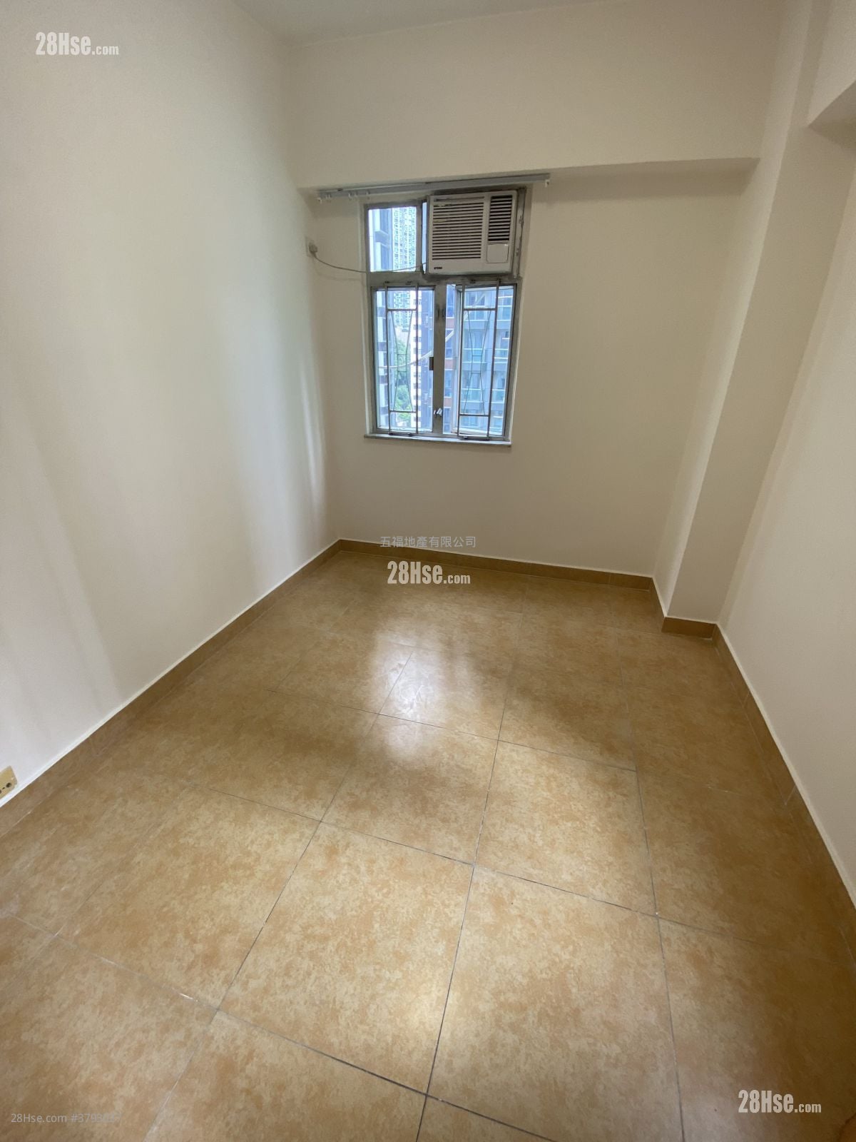 五福大厦 售盘 2 房 , 1 浴室 400 平方尺