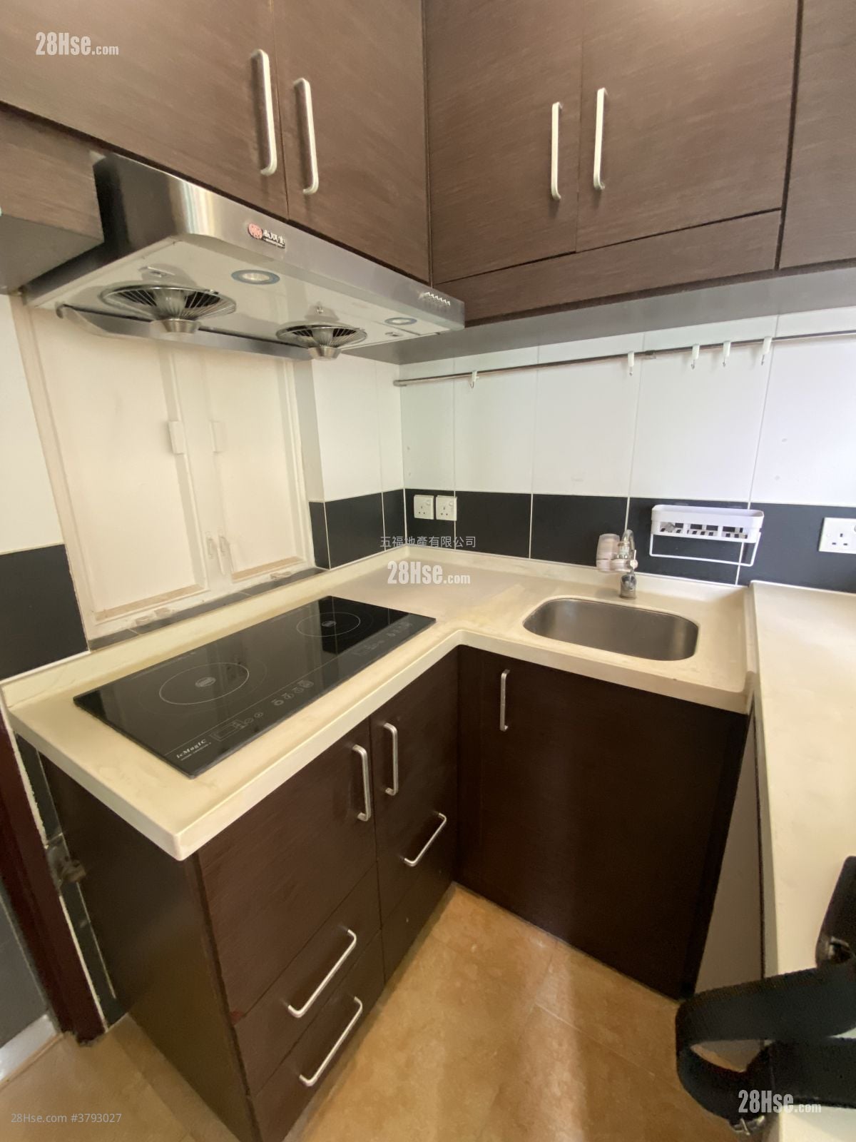 五福大厦 售盘 2 房 , 1 浴室 400 平方尺