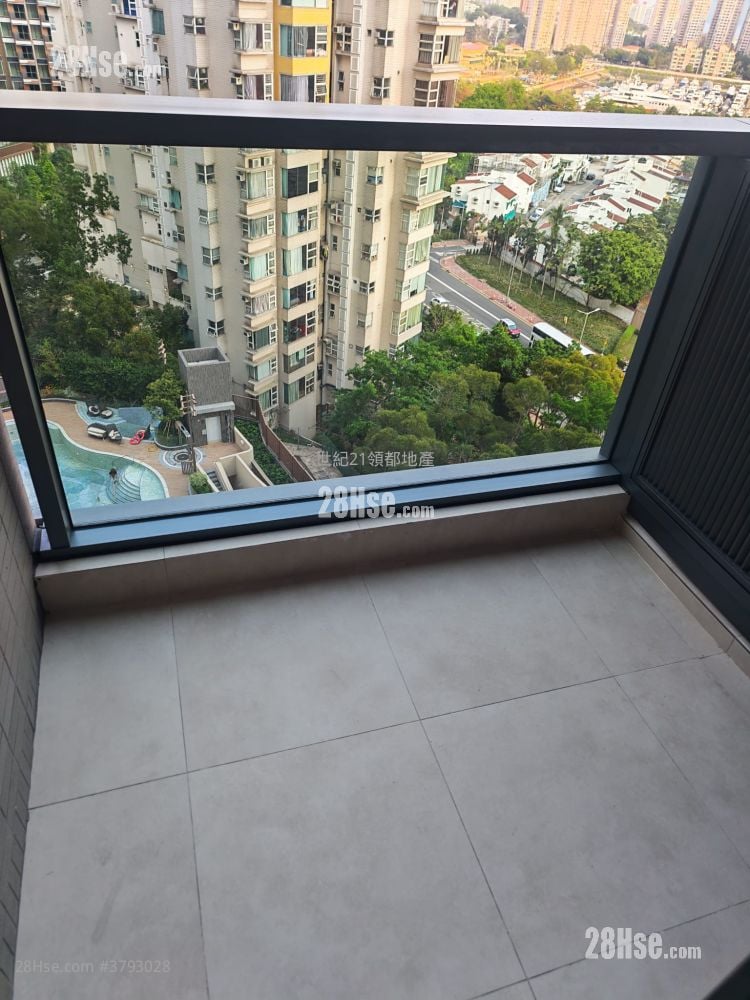 Gold Coast Bay Sell 1 Bedroom , 1 Bathroom 312 ft²