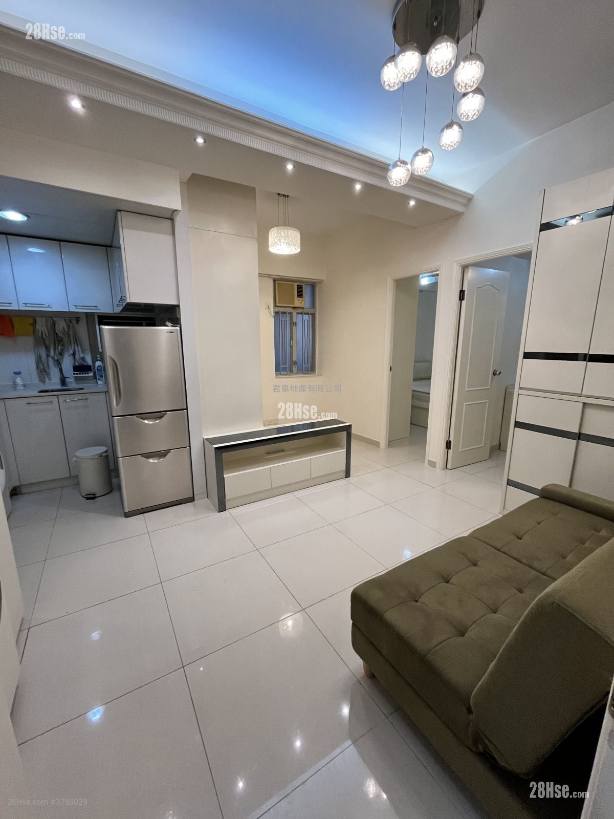 鸿德大厦 租盘 2 房 , 1 浴室 404 平方尺