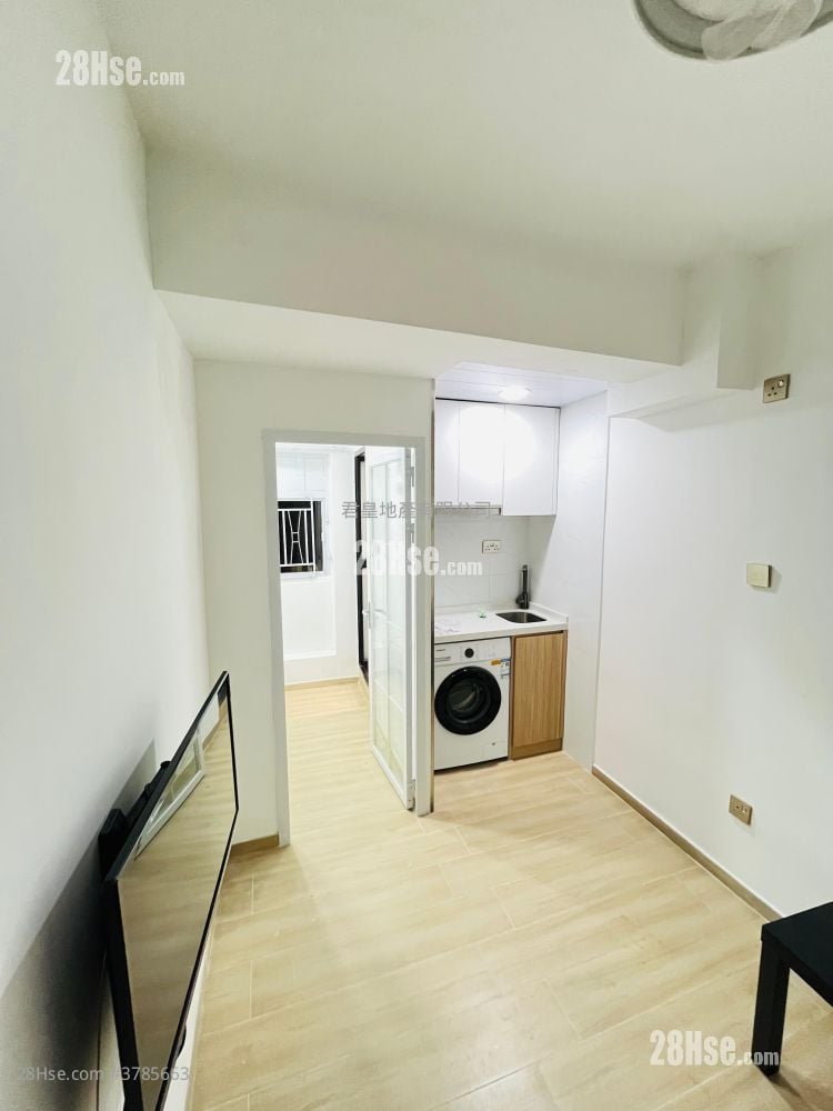 Man Ying Building Rental 1 Bedroom , 1 Bathroom 140 ft²