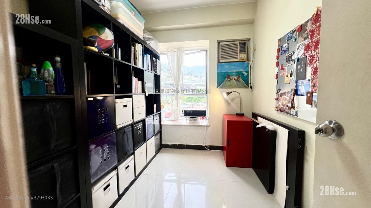 bedroom 1: Lido Garden Sell 3 Bedrooms , 2 Bathrooms 617 ft²