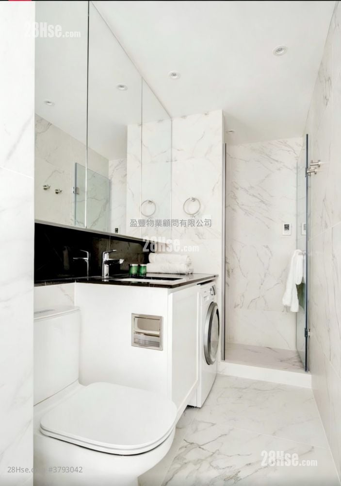 The Oakhill Rental 3 Bedrooms , 2 Bathrooms