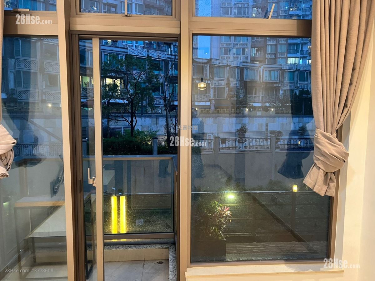 蔚林 租盘 4 房 , 3 浴室 826 平方尺