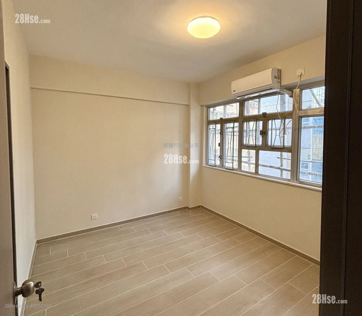耀基大楼 租盘 3 房 , 2 浴室 664 平方尺
