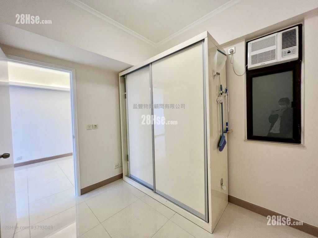 海殿大厦 租盘 2 房 , 1 浴室 624 平方尺