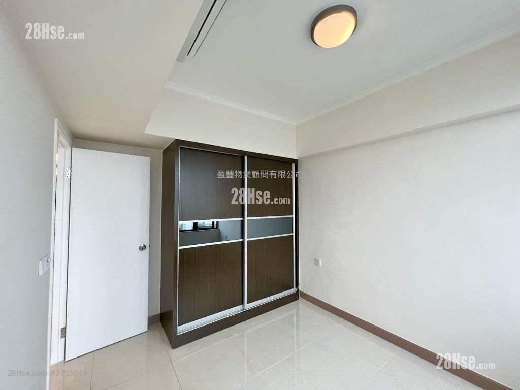 海殿大厦 租盘 2 房 , 1 浴室 624 平方尺