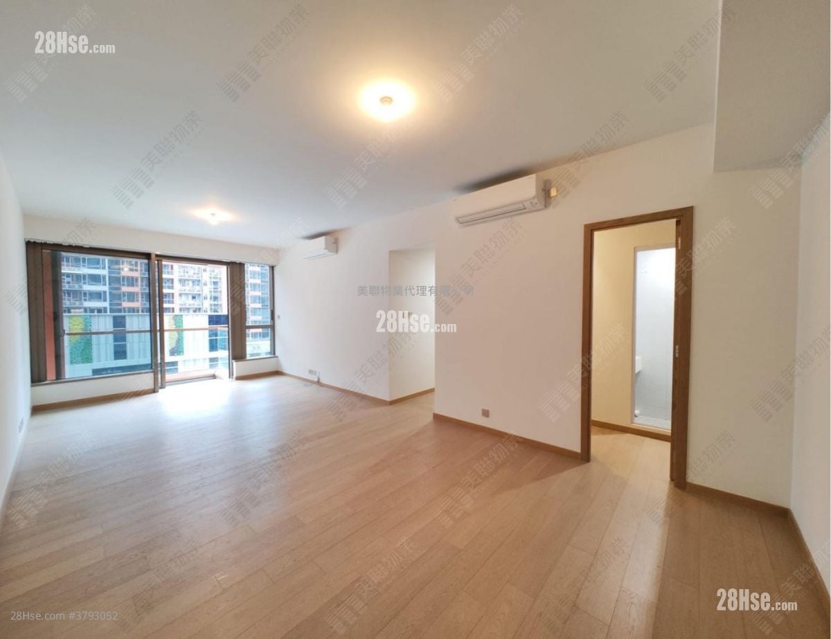 海日湾 II 售盘 3 房 1,033 平方尺