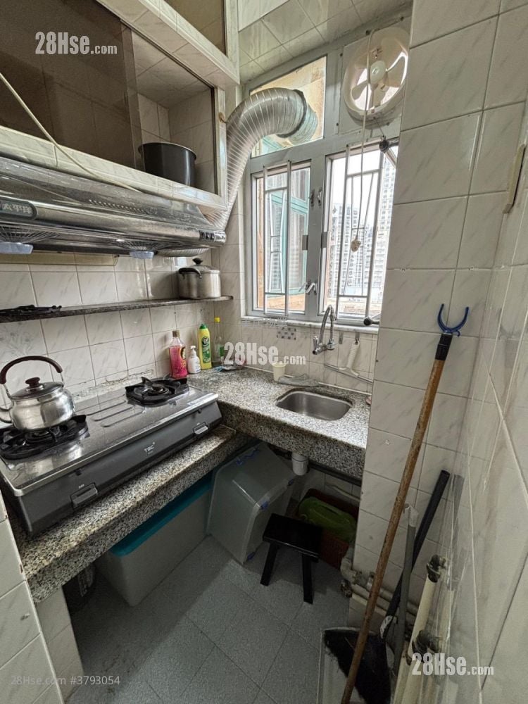 金荔阁 租盘 2 房 , 1 浴室 242 平方尺