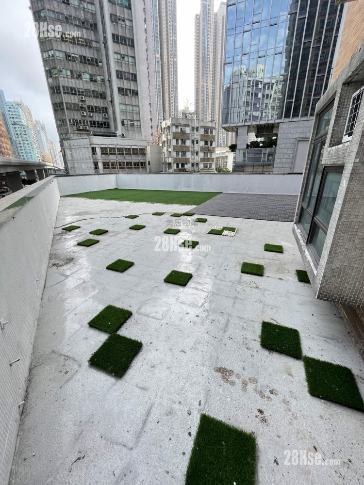 Royal Building Rental 3 Bedrooms , 1 Bathroom 372 ft²