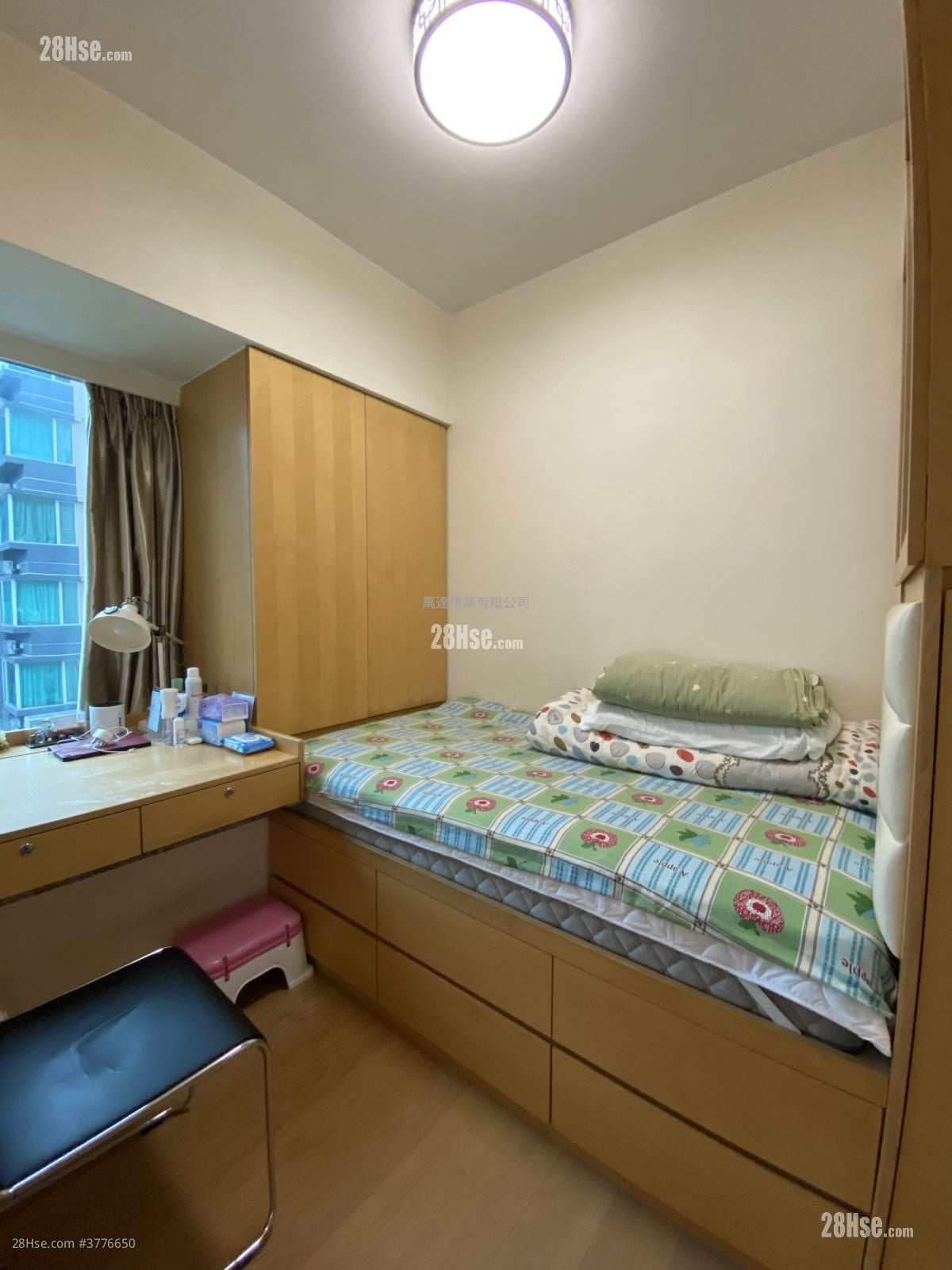 Festival City Sell 3 Bedrooms , 2 Bathrooms 680 ft²