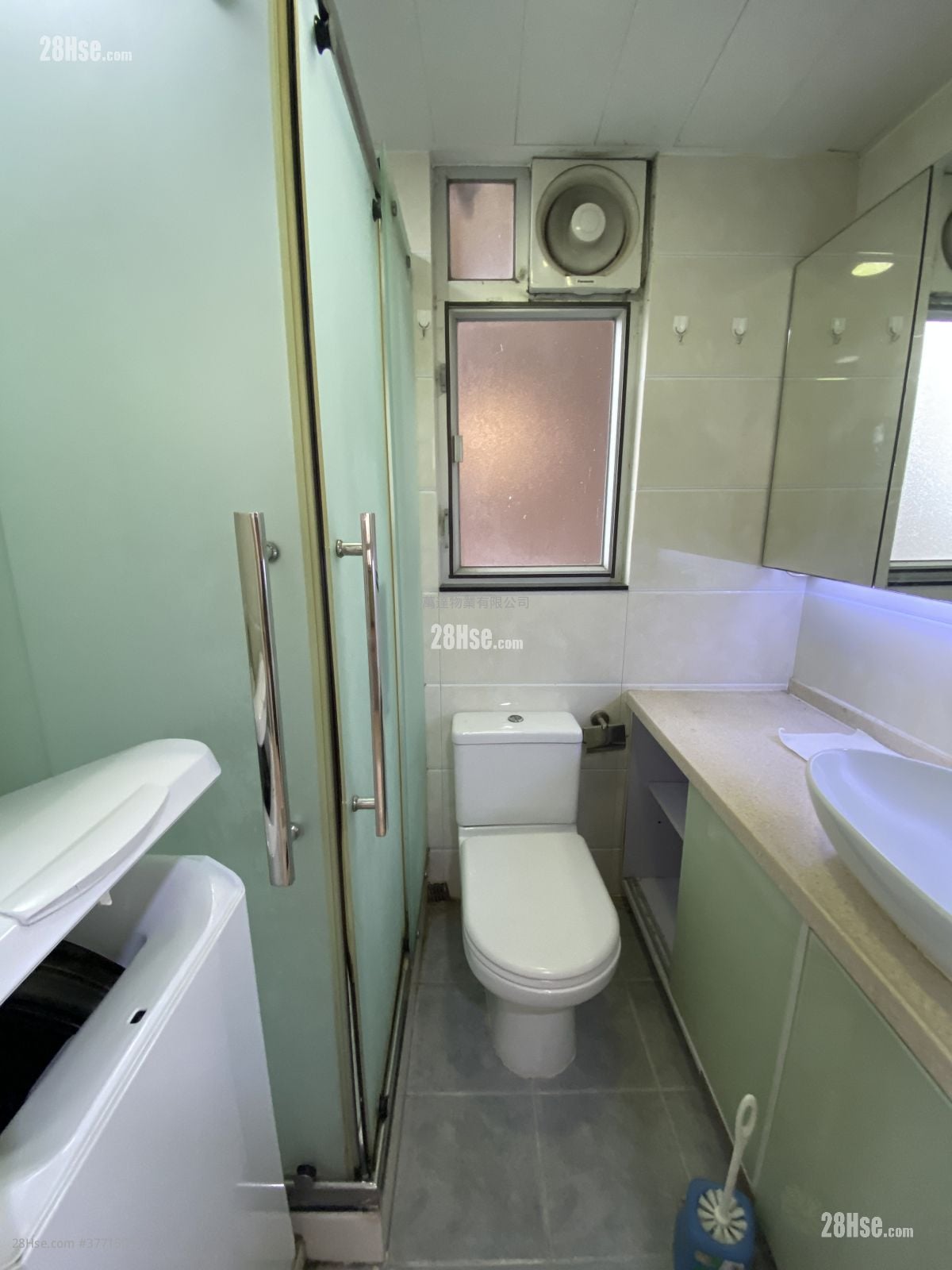 Carado Garden Sell 3 Bedrooms , 1 Bathroom 593 ft²