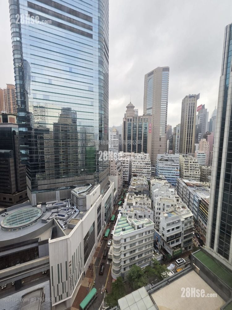 The Grandeur Rental 2 Bedrooms , 1 Bathroom 391 ft²