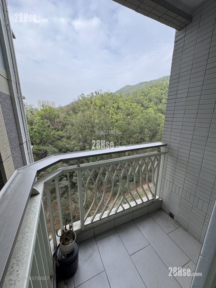 The Beaumount Rental 3 Bedrooms , 2 Bathrooms 694 ft²