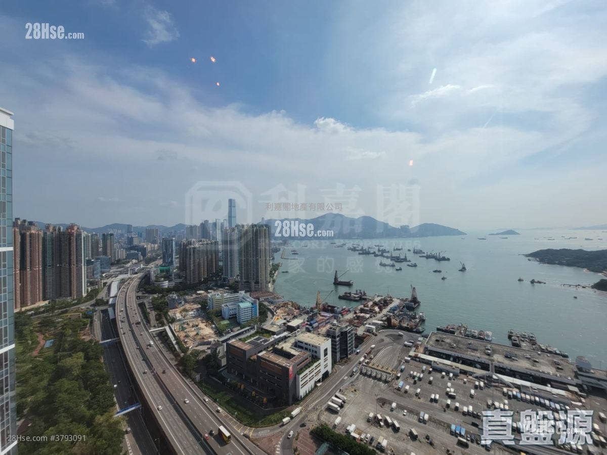 Cullinan West Sell 4 Bedrooms , 4 Bathrooms 1,342 ft²