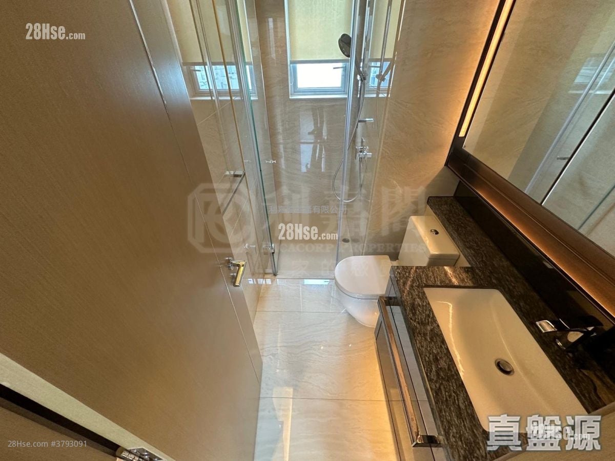 Cullinan West Sell 4 Bedrooms , 4 Bathrooms 1,342 ft²