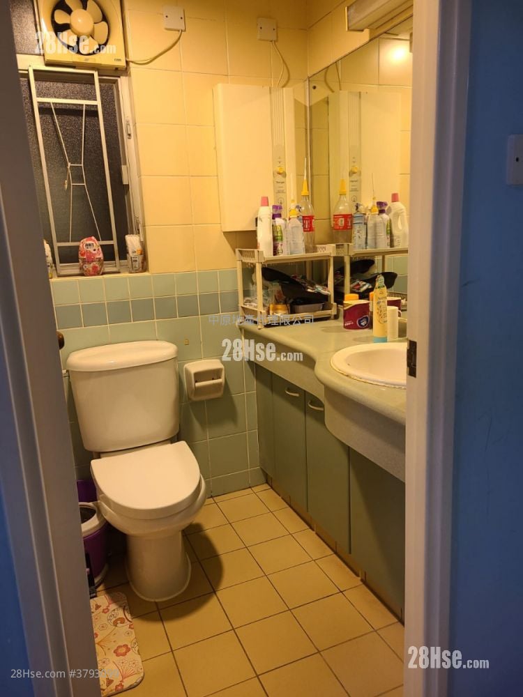 凤庭苑 售盘 3 房 , 2 浴室 661 平方尺