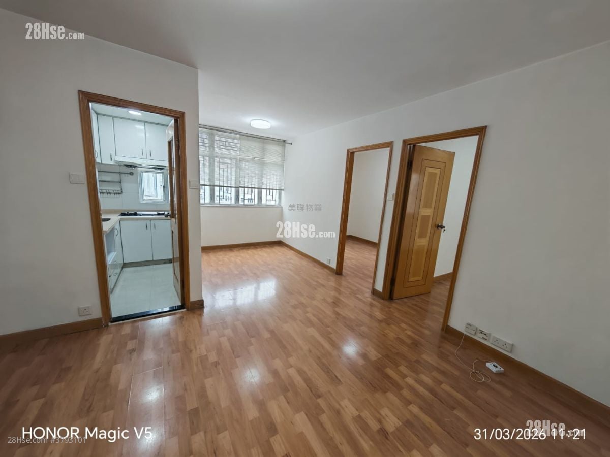 Telford Gardens Rental 2 Bedrooms , 1 Bathroom 517 ft²