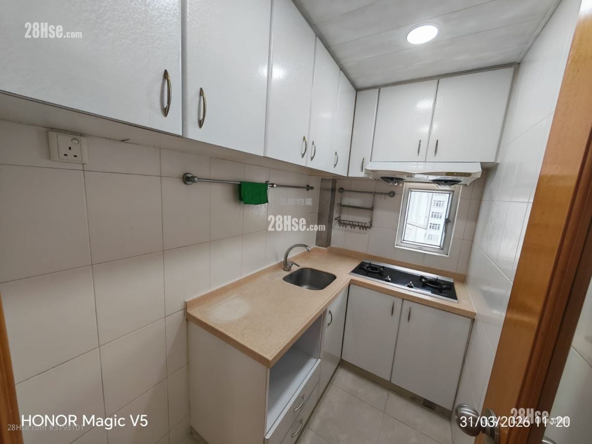 Telford Gardens Rental 2 Bedrooms , 1 Bathroom 517 ft²