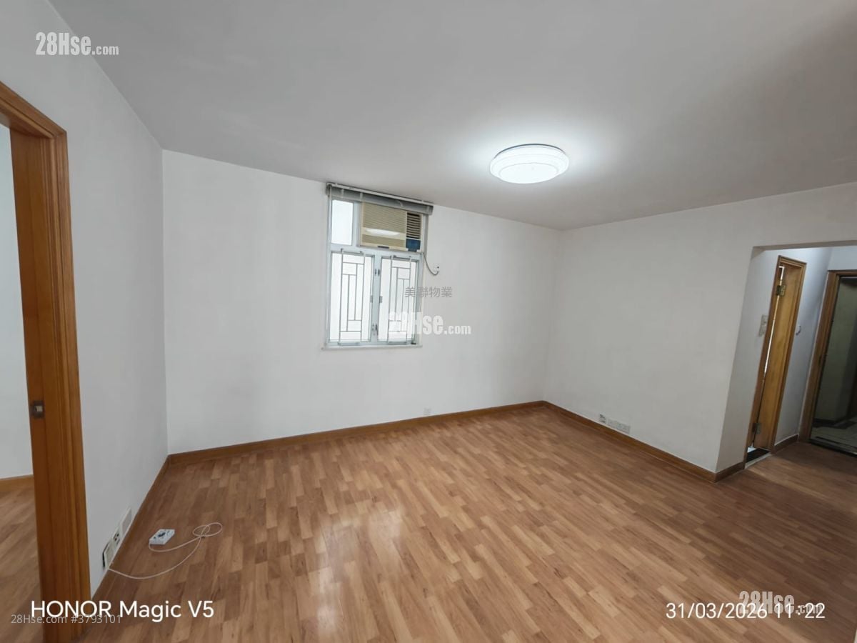 Telford Gardens Rental 2 Bedrooms , 1 Bathroom 517 ft²