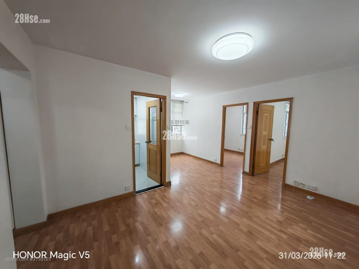 Telford Gardens Rental 2 Bedrooms , 1 Bathroom 517 ft²