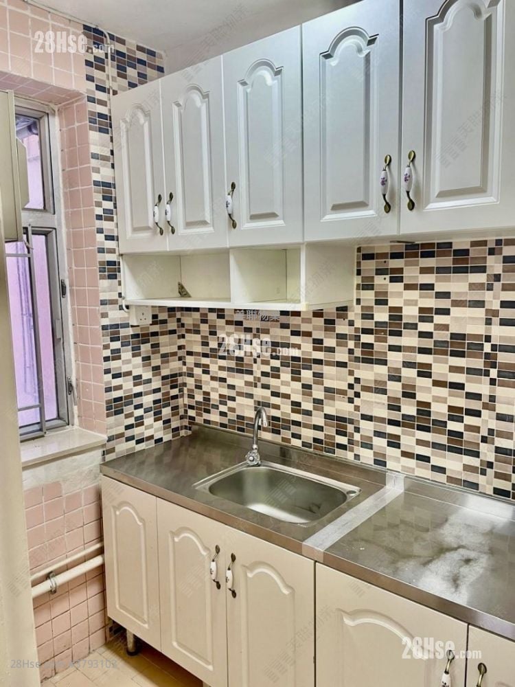 华乐大厦 售盘 2 房 , 1 浴室 396 平方尺