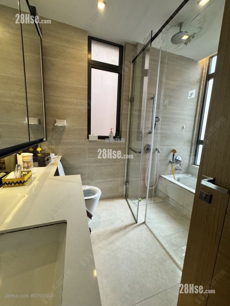 满名山 租盘 3 房 , 3 浴室 1,213 平方尺