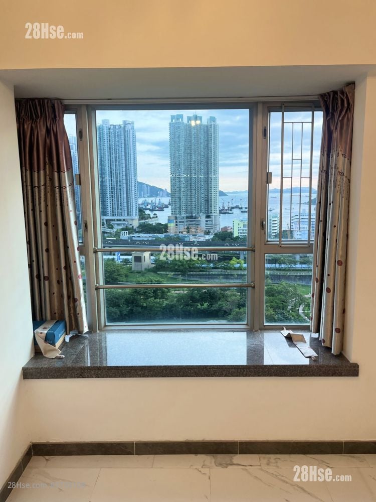 Metro Harbour View Sell 2 Bedrooms , 1 Bathroom 338 ft²