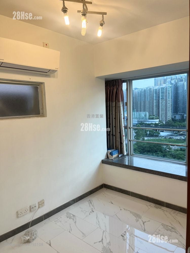 Metro Harbour View Sell 2 Bedrooms , 1 Bathroom 338 ft²