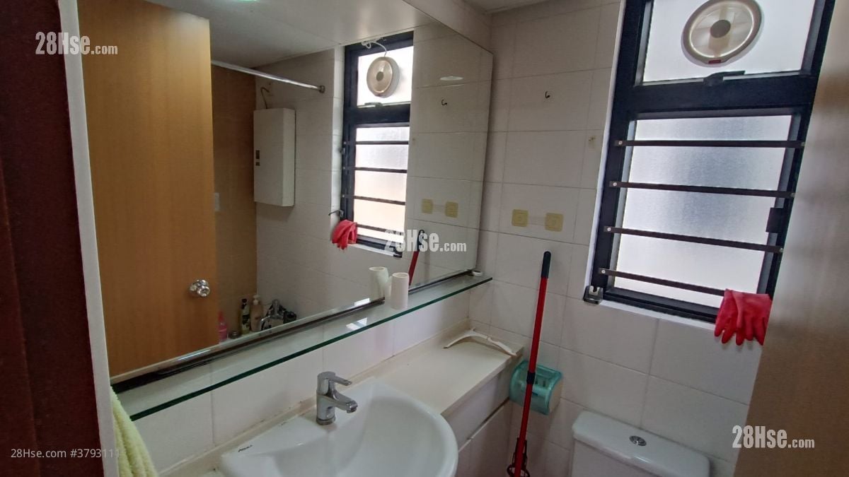 豫丰花园 租盘 2 房 , 1 浴室 362 平方尺