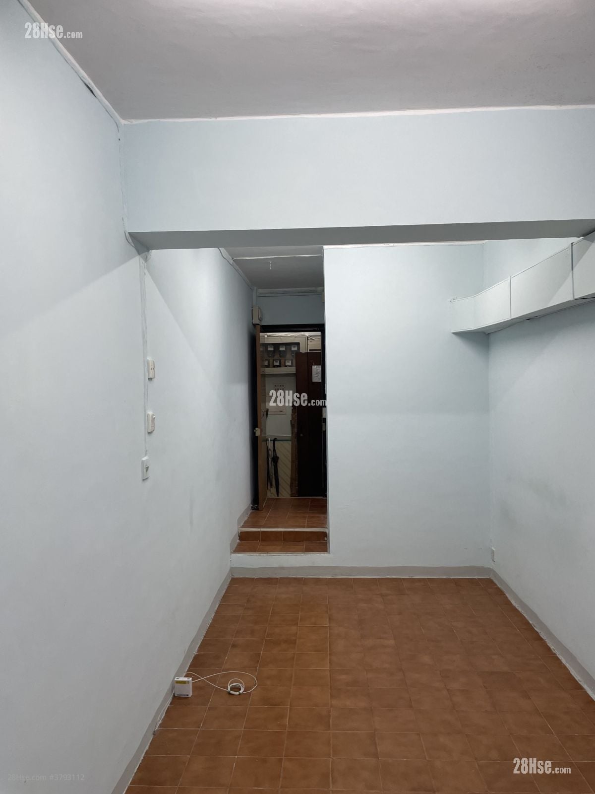 民新大厦 租盘 开放式间隔 , 1 浴室 220 平方尺