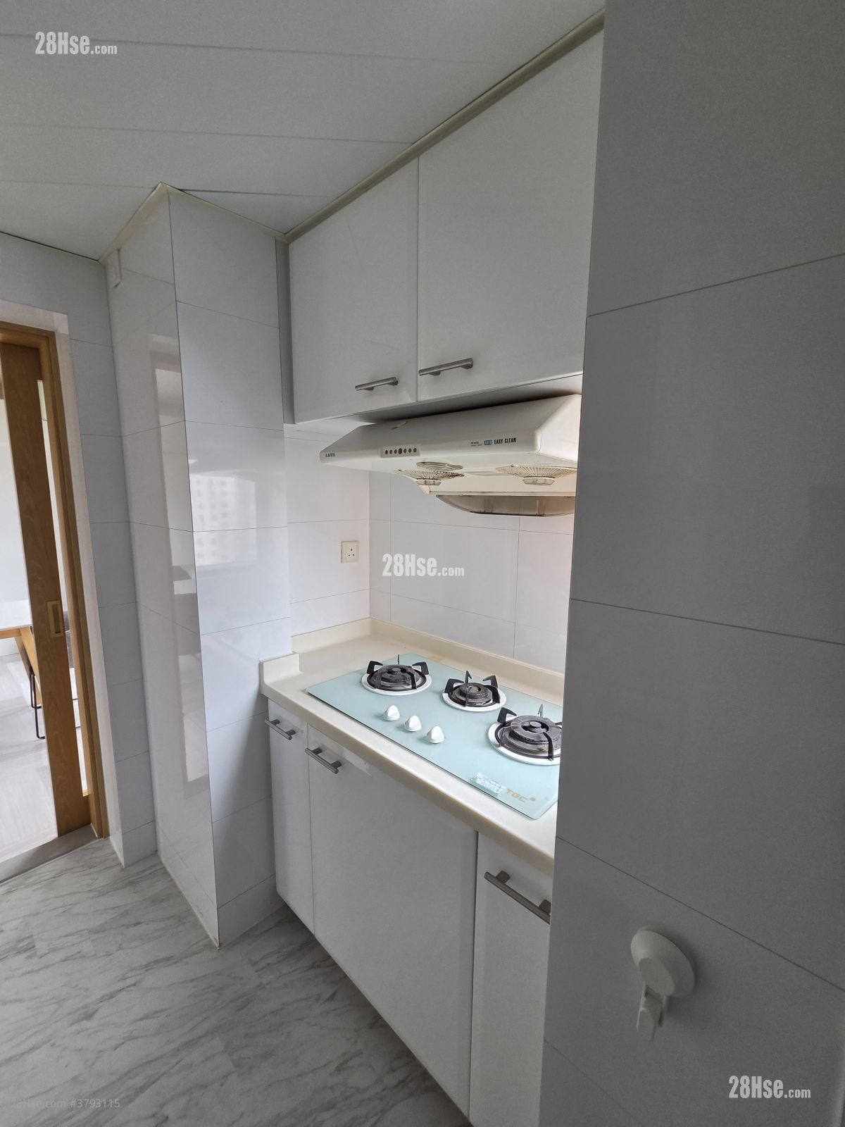 丽豪阁 租盘 2 房 , 1 浴室 860 平方尺