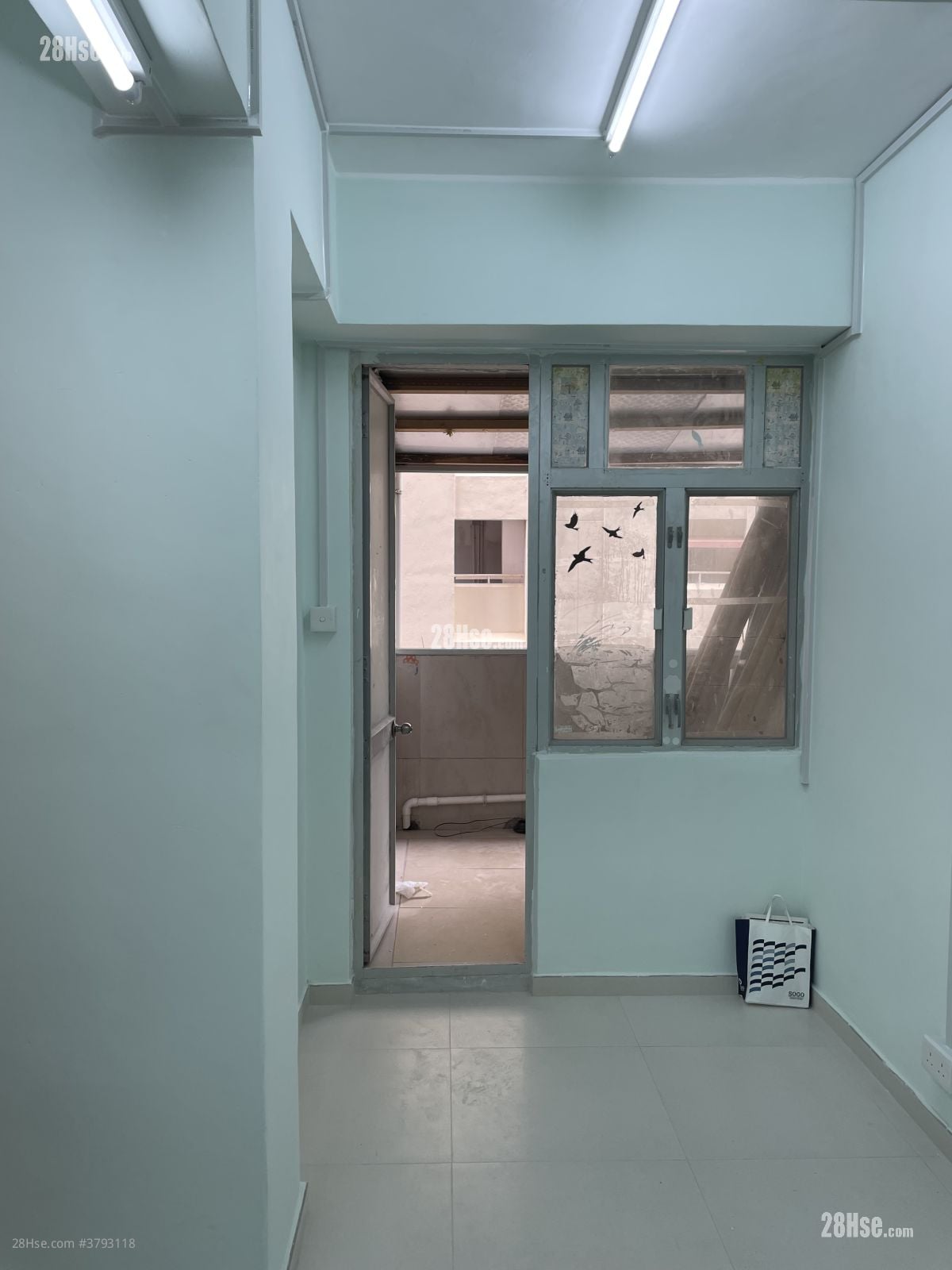 民新大厦 租盘 1 房 , 1 浴室 320 平方尺