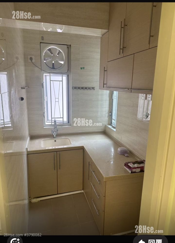 瑞景大厦 租盘 2 房 , 1 浴室 330 平方尺