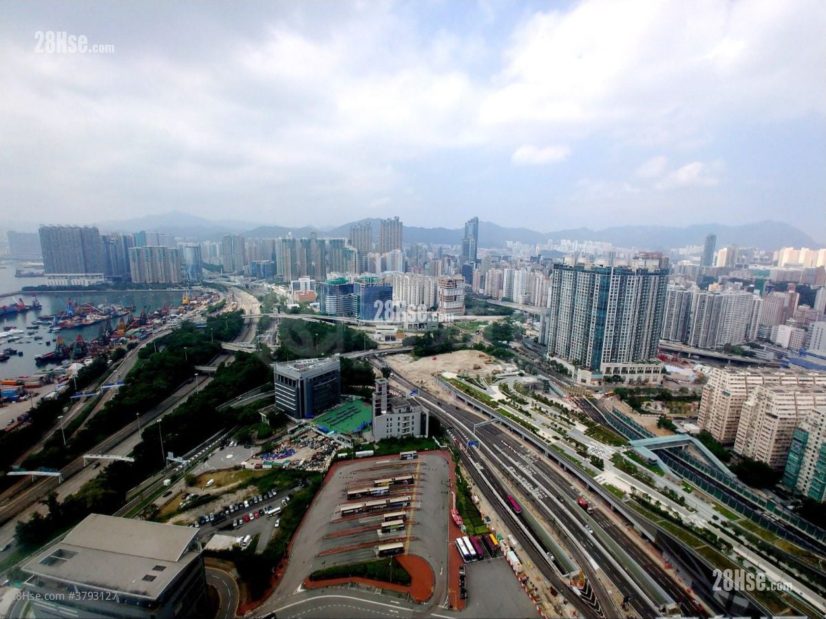 擎天半岛 售盘 3 房 , 2 浴室 781 平方尺