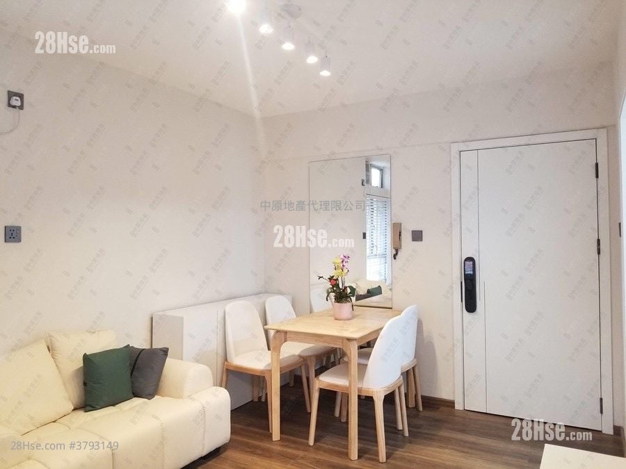 Serenity Park Sell 2 Bedrooms , 1 Bathroom 355 ft²