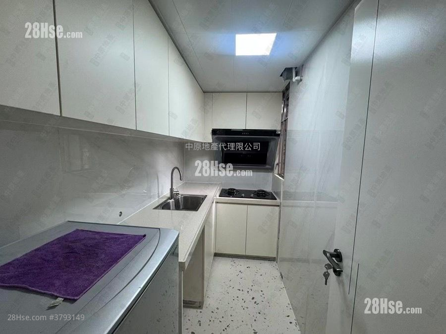 Serenity Park Sell 2 Bedrooms , 1 Bathroom 355 ft²