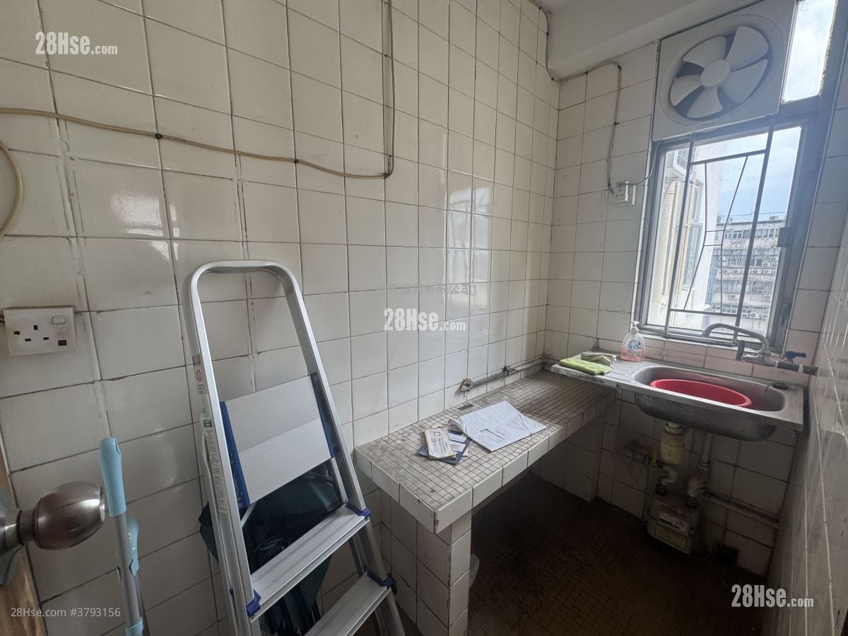 德宝大厦 售盘 2 房 , 1 浴室 291 平方尺