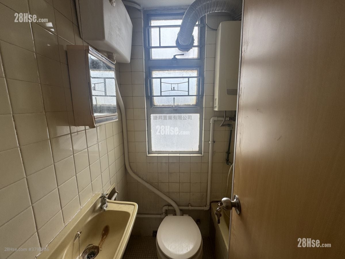 德宝大厦 售盘 2 房 , 1 浴室 291 平方尺