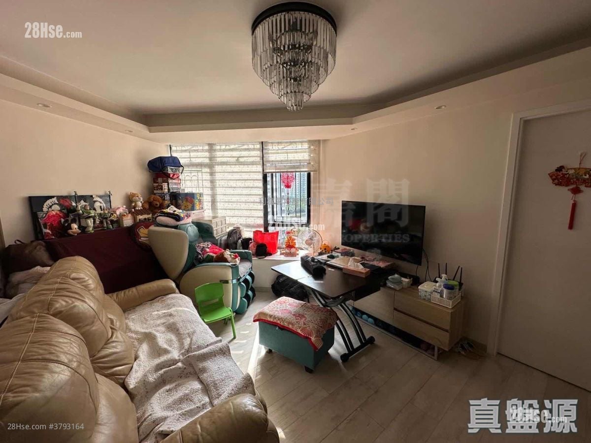 康怡花园 售盘 3 房 , 1 浴室 664 平方尺