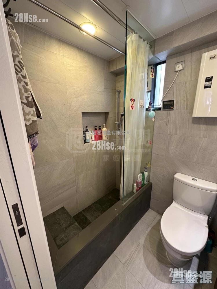 康怡花园 售盘 3 房 , 1 浴室 664 平方尺