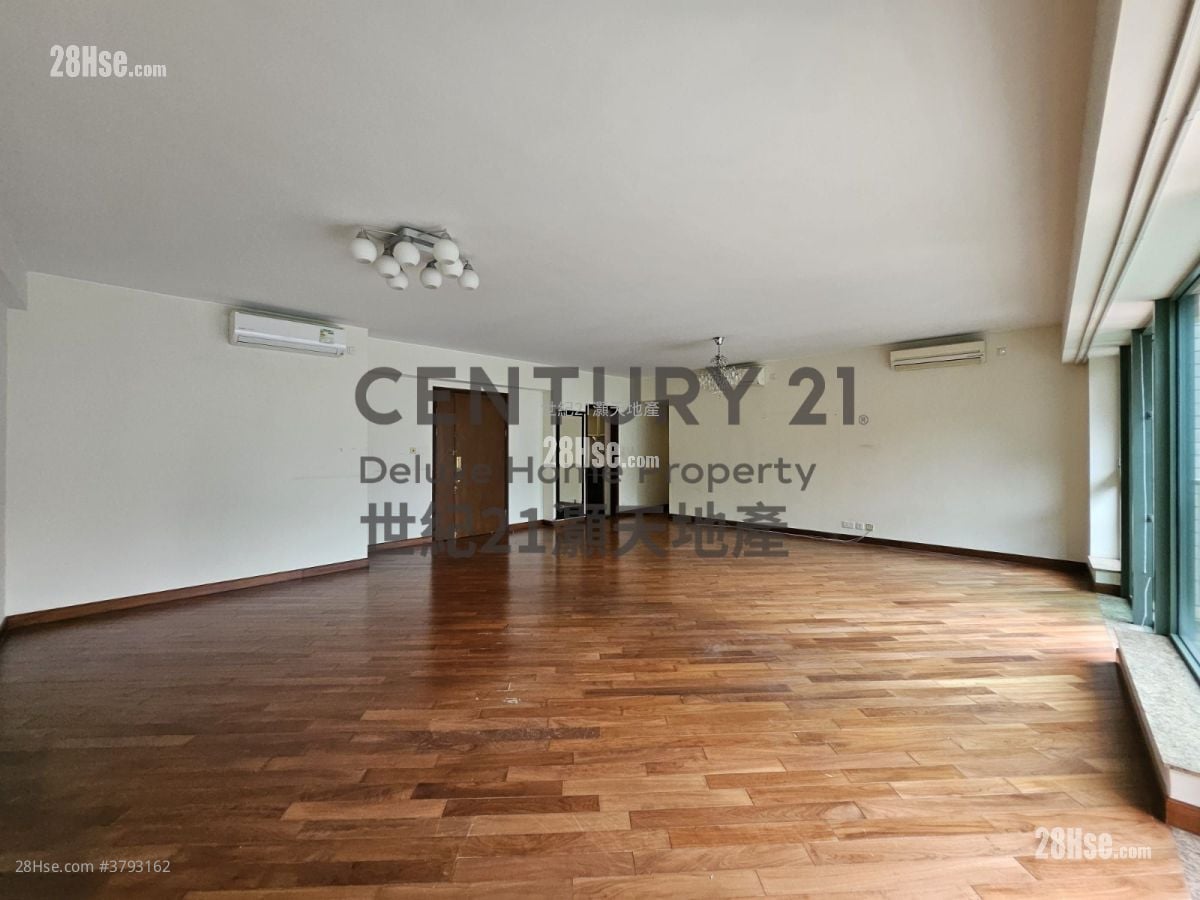 The Balmoral Rental 4 Bedrooms , 3 Bathrooms 1,607 ft²