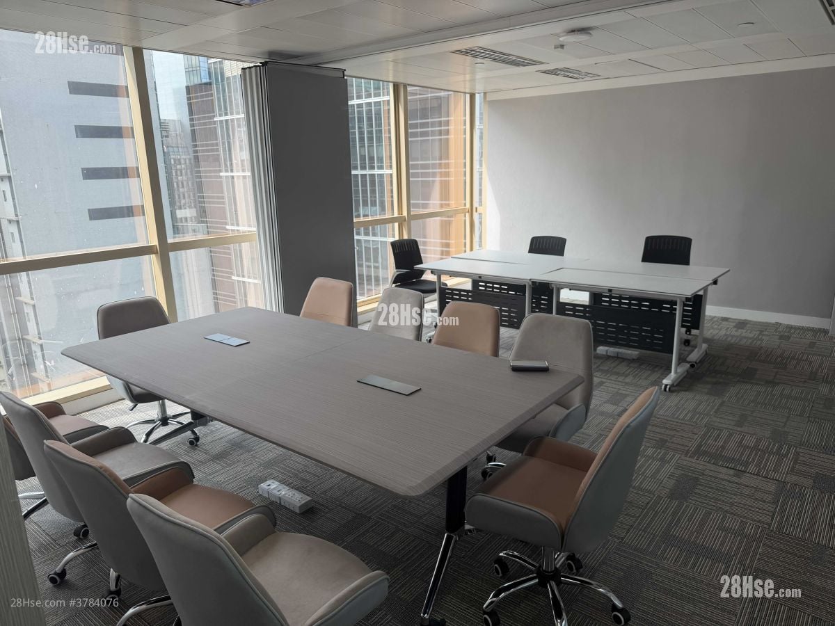 Hip Shing Hong Centre Rental 5+ Bedrooms , 2 Toilets 1,890 ft²